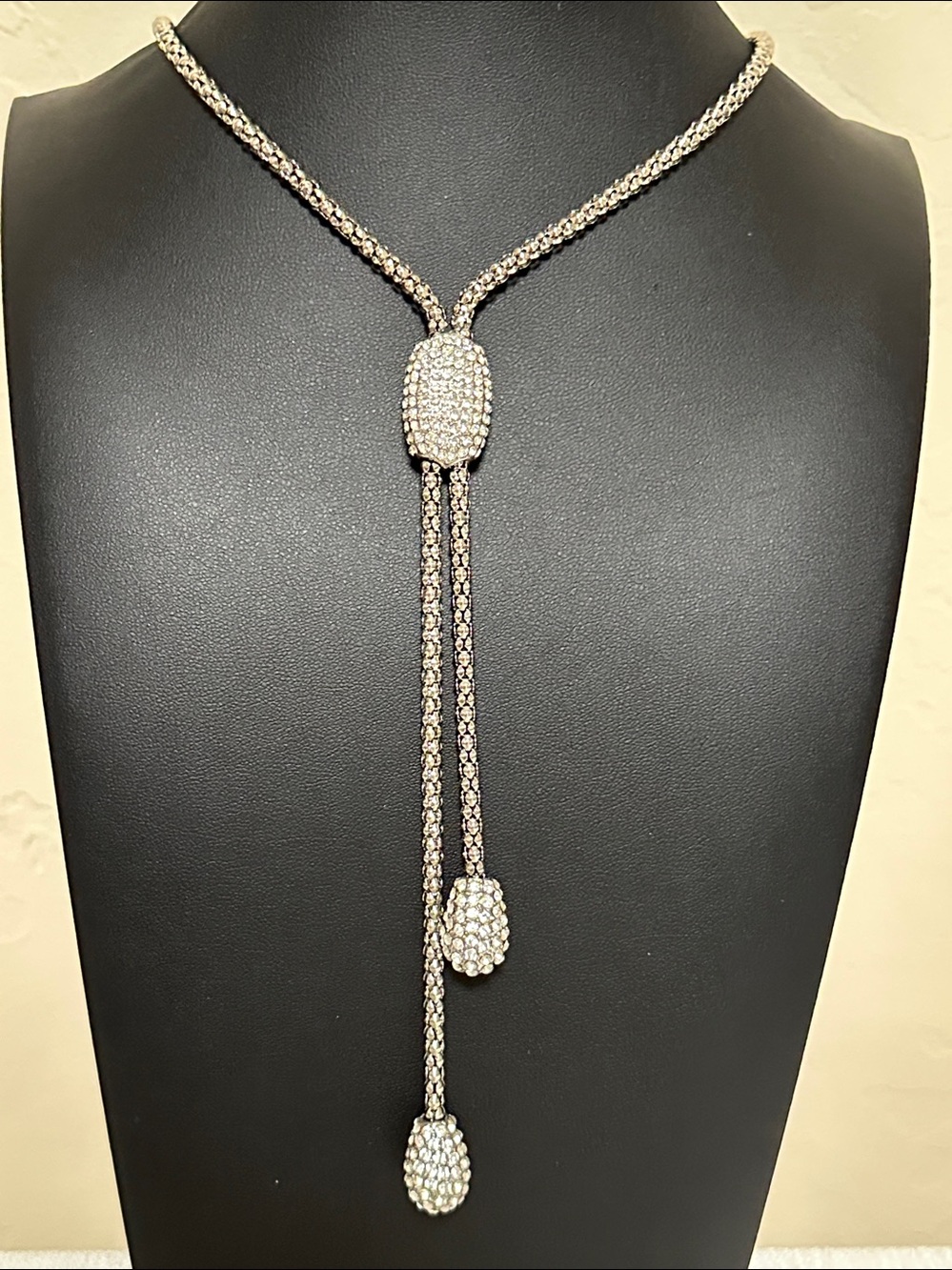 Chico’s Pave’ Crystal Pendant & Drops Silver Tone Y Lariat Necklace